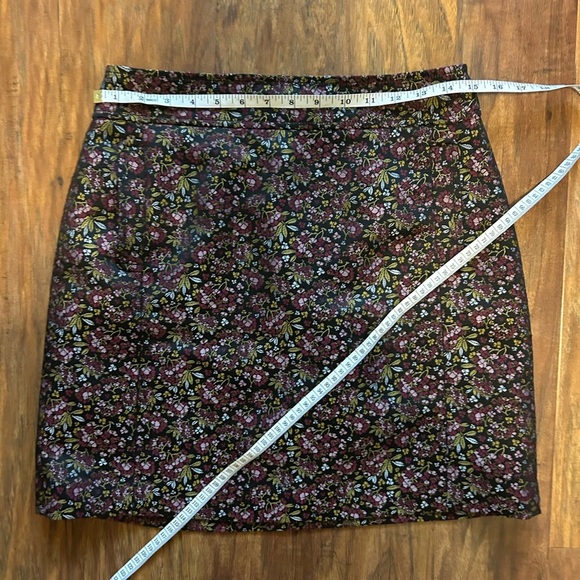 LOFT Floral Print Mini Skirt Women’s Size 6 Petite Business Casual Cockatil - Picture 7 of 8